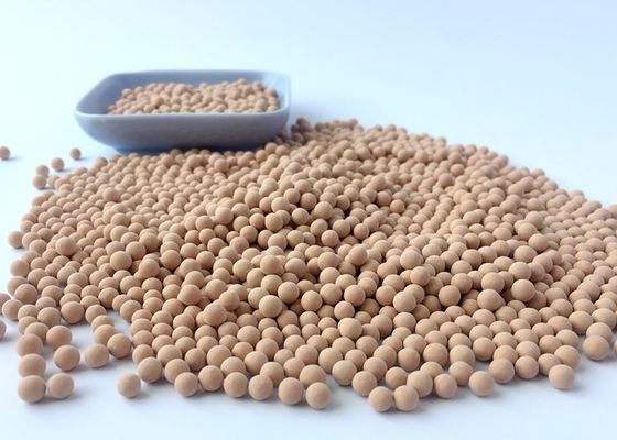 Kalite  Cylindrical Shape 13X Molecular Sieve Desiccant 2 - 3mm Pore Size fabrika