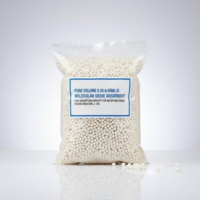 Moleküler Sivil Adsorbantı, Pore Hacmisi 0,35-0,45 ml/g ve Su Adsorpsiyonu ≥ 21,0% ile 400°C'ye Kadar Yüksek Isı Dayanıklılığı için